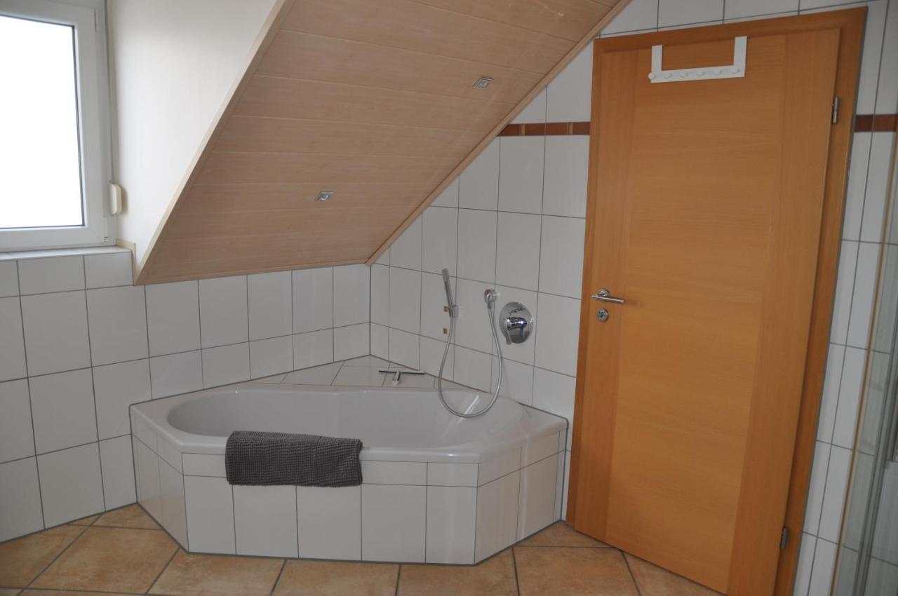 Schnurs Ferienwohnung Romerberg Exteriér fotografie