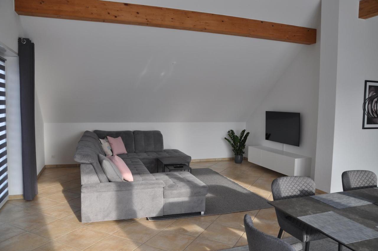 Schnurs Ferienwohnung Romerberg Exteriér fotografie
