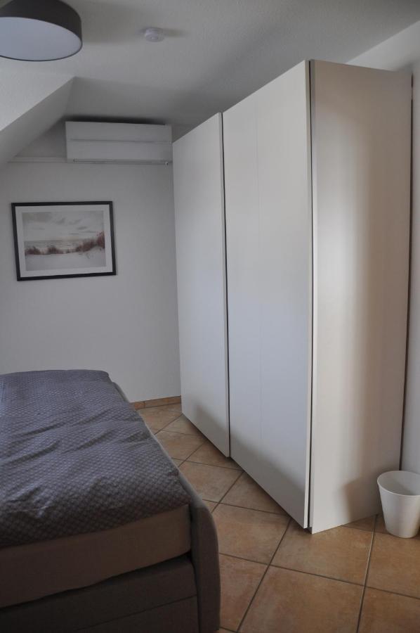 Schnurs Ferienwohnung Romerberg Exteriér fotografie